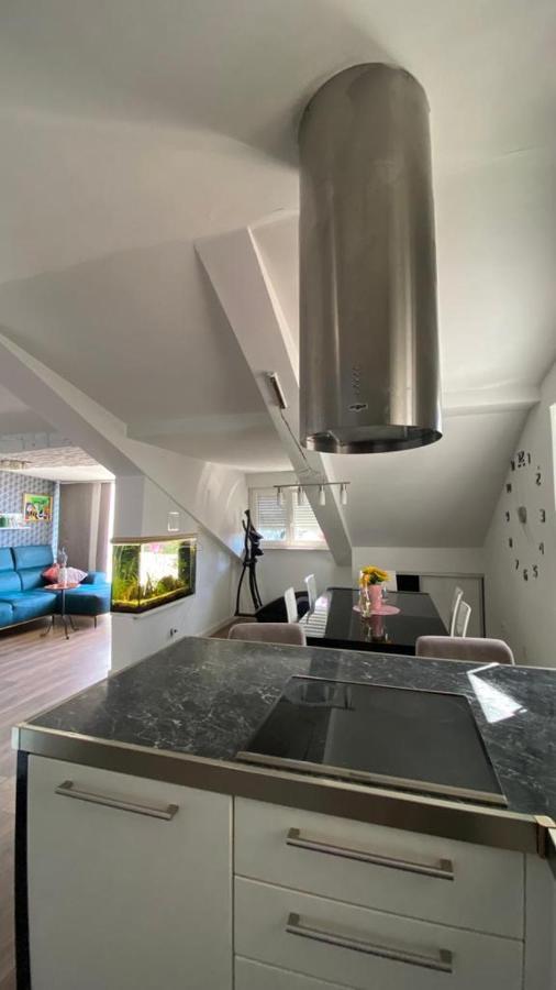 Luxury Near Bacvice Beach Apartman